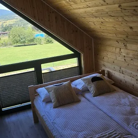 Fields - Na Dzikiej Lace 4